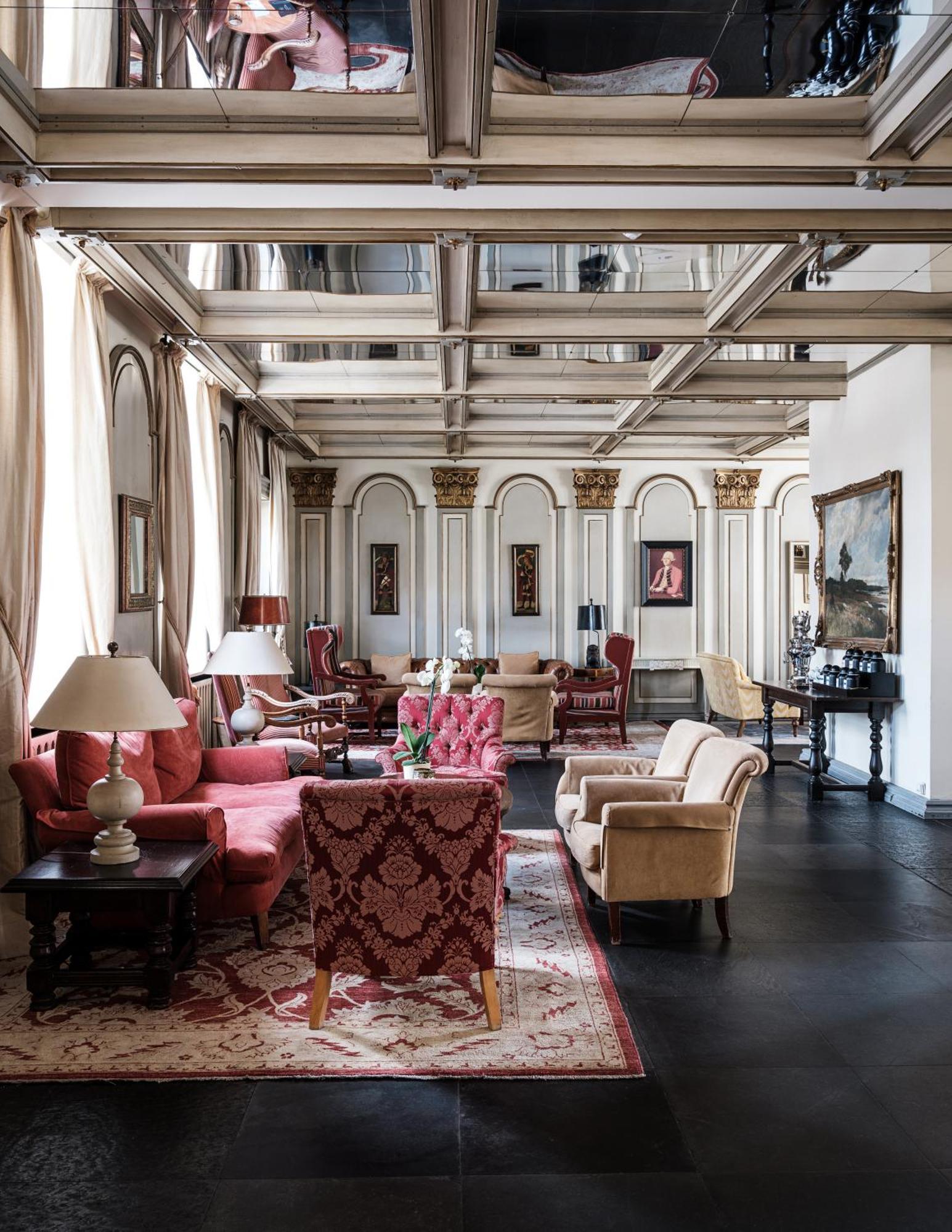 Althoff Hotel Fuerstenhof Целле Екстер'єр фото The interior of the hotel