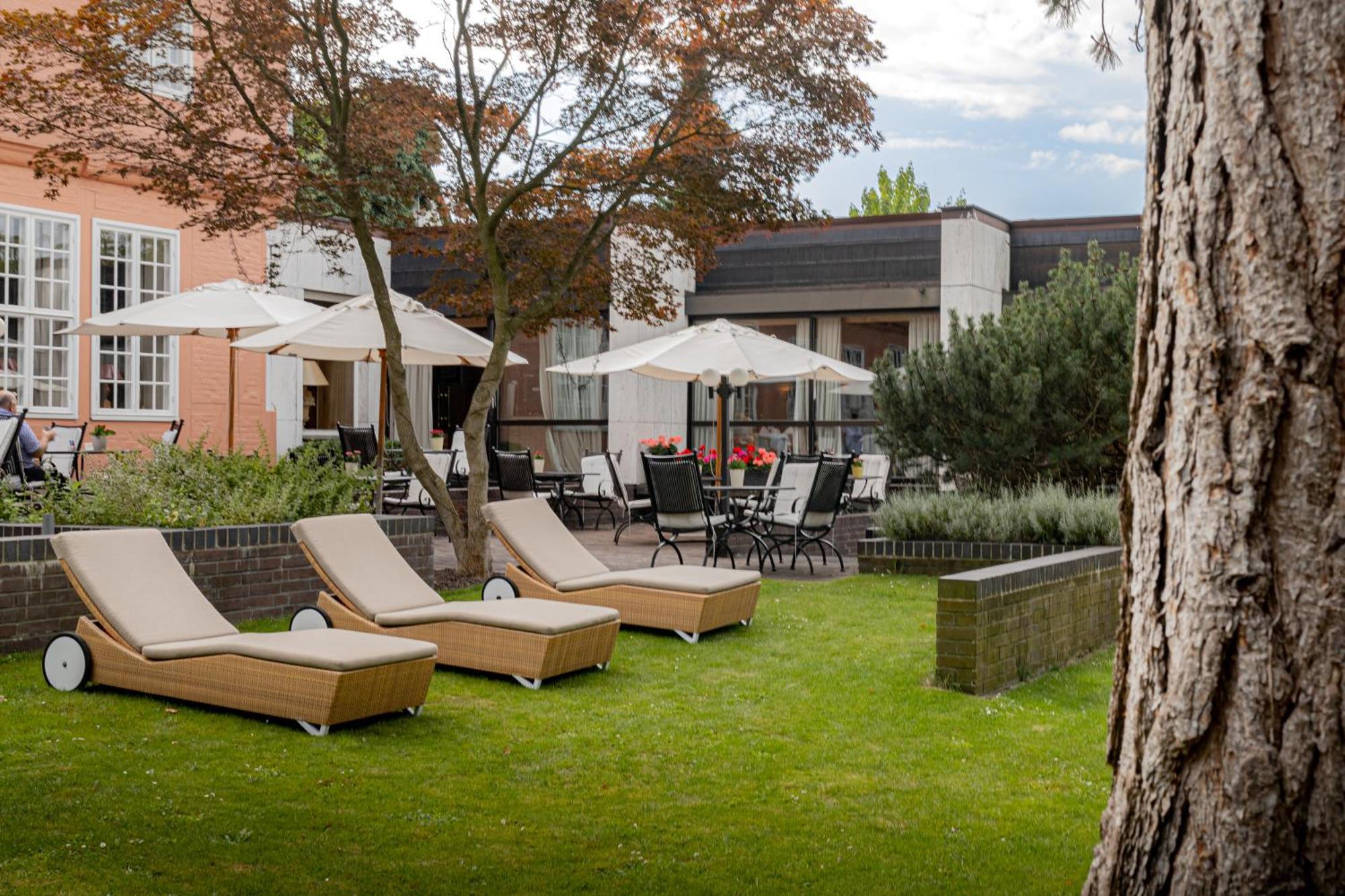 Althoff Hotel Fuerstenhof Целле Екстер'єр фото The garden